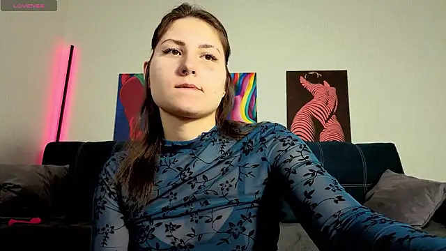 TrixiBell online show from 03/24/26, 05:56