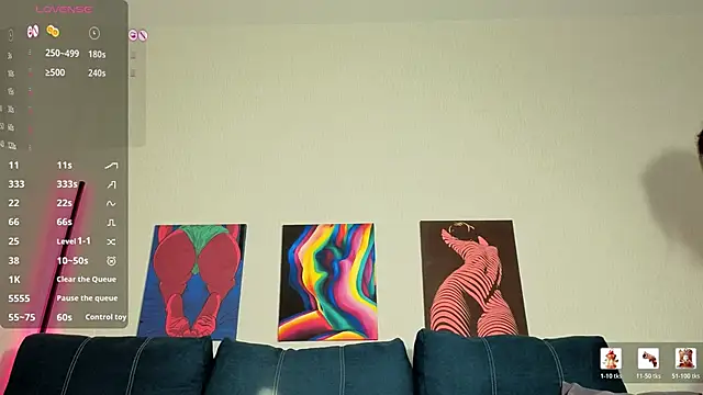 TrixiBell online show from 04/22/26, 04:04