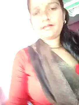 Snapshot of Cutreet chatting on 07/11/26, 07:11 Cutreet online show from 07/11/26, 07:11