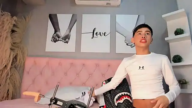 Jim twink online show from 09/19/25, 02:13