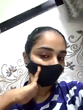 Snapshot of Zoya_G chatting on 09/30/25, 11:26 Zoya G online show from 09/30/25, 11:26