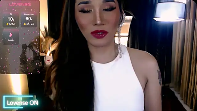 Snapshot of precious_RoseDoll chatting on 09/10/25, 08:03 precious RoseDoll online show from 09/10/25, 08:03