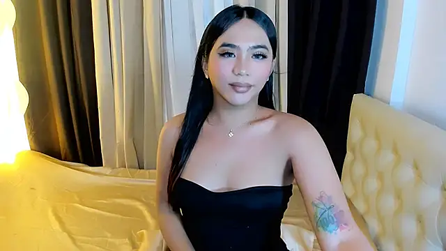 Snapshot of SkyBri69 chatting on 09/22/25, 04:14 SkyBri69 online show from 09/22/25, 04:14