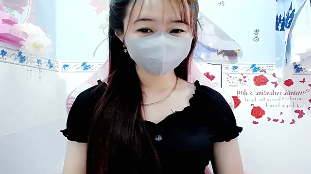 Snapshot of Anna_sexyX chatting on 09/10/25, 04:45 Anna sexyX online show from 09/10/25, 04:45