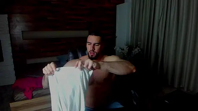 IvanHydee online show from 04/23/26, 04:46