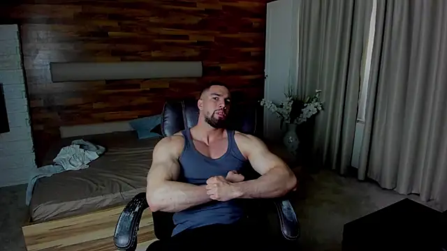 IvanHydee online show from 04/24/26, 04:37