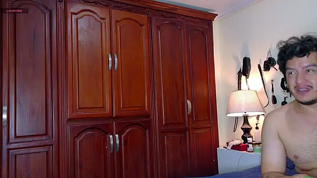 RoxyandAron2 online show from 04/19/26, 12:26