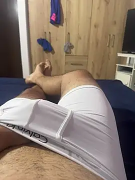 Snapshot of 199190 chatting on 02/14/26, 02:03 199190 online show from 02/14/26, 02:03