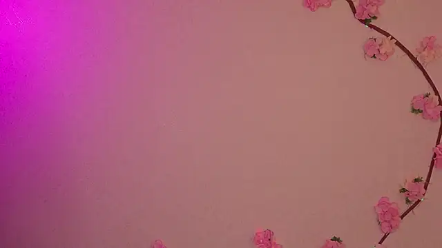 Snapshot of Tamyeliot chatting on 03/11/26, 04:13 Tamyeliot online show from 03/11/26, 04:13