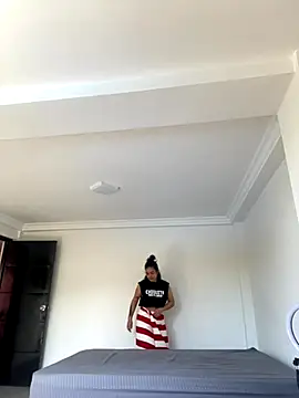 JuanitaMore01 online show from 10/28/25, 01:36