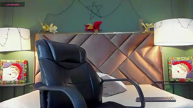 Aiden Royce online show from 12/14/25, 05:57