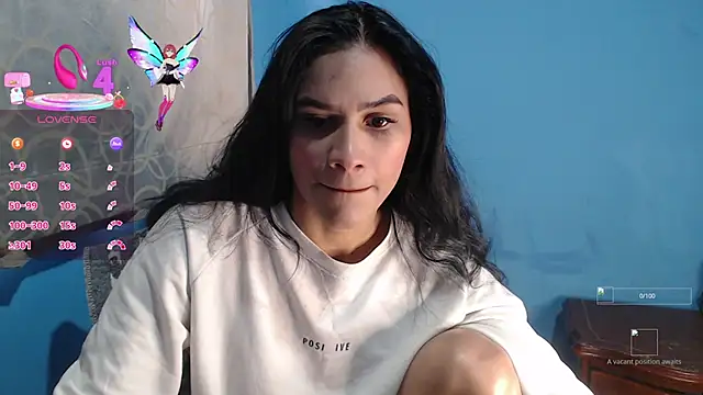 Snapshot of JessGarcia chatting on 09/15/25, 02:28 JessGarcia online show from 09/15/25, 02:28