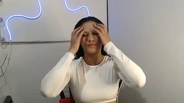 Snapshot of JessGarcia chatting on 11/24/25, 04:29 JessGarcia online show from 11/24/25, 04:29