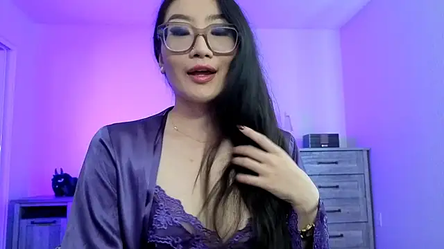 Aliciaz3 online show from 09/18/25, 10:56