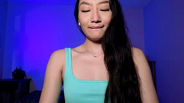 Aliciaz3 online show from 11/15/25, 02:13