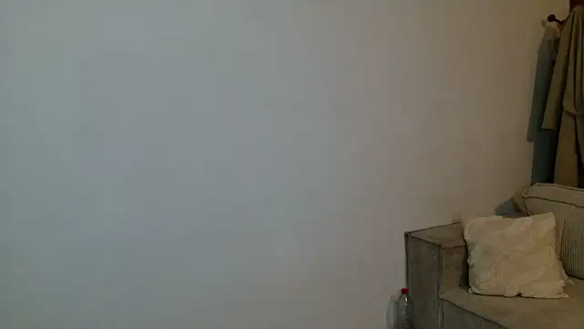 Snapshot of liloush__ chatting on 09/26/25, 08:46 liloush online show from 09/26/25, 08:46