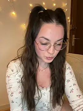 liloush   online show from 04/08/26, 08:20