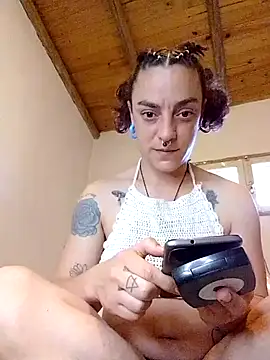 Snapshot of etherconh chatting on 09/29/25, 03:28 etherconh online show from 09/29/25, 03:28