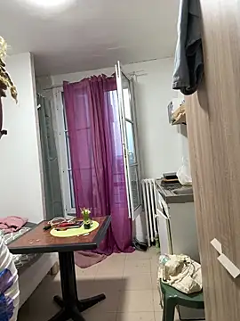 sexentrevoisin online show from 03/07/26, 05:43