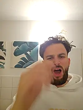 Taycanman69 online show from 04/23/26, 12:56