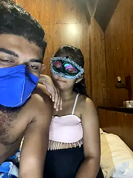 Snapshot of Tsbabylove1 chatting on 11/15/25, 04:03 Tsbabylove1 online show from 11/15/25, 04:03