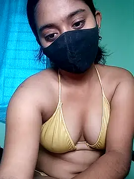 shrutee12 online show from 04/18/26, 08:29