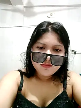 Nusrat-N online show from 09/15/25, 03:56