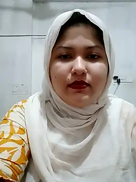 Snapshot of Nusrat-N chatting on 07/08/26, 03:22 Nusrat-N online show from 07/08/26, 03:22
