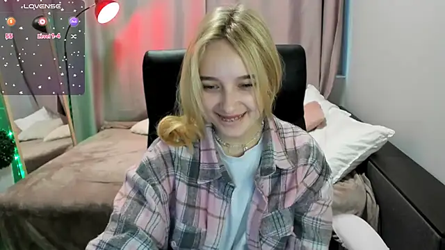 TaisiaHot online show from 04/07/26, 08:15