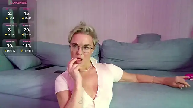 PleasureWeCouple online show from 02/07/26, 10:41