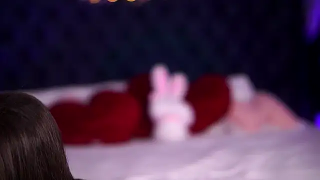 LalaRoze online show from 12/04/25, 07:44