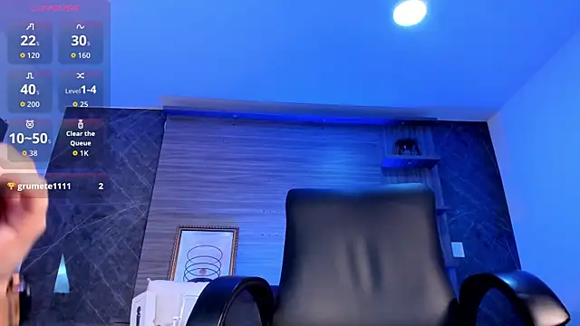 MadisonAnngel online show from 11/04/25, 07:35