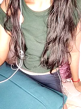 trending tamizhachii online show from 11/15/25, 07:32