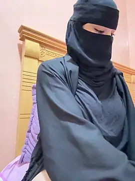  Laiali  online show from 04/08/26, 03:56