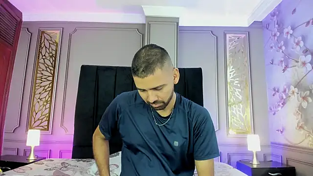 Snapshot of magnus_serket chatting on 10/17/25, 11:35 magnus serket online show from 10/17/25, 11:35