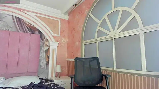 Snapshot of magnus_serket chatting on 10/27/25, 11:25 magnus serket online show from 10/27/25, 11:25