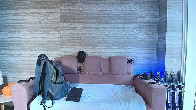 Snapshot of magnus_serket chatting on 10/30/25, 11:33 magnus serket online show from 10/30/25, 11:33