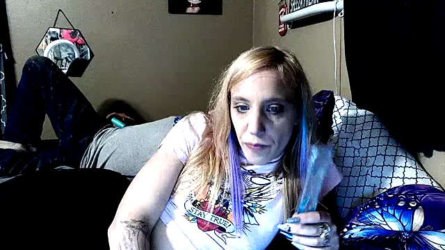 Snapshot of flavi1996 chatting on 10/09/25, 01:58 flavi1996 online show from 10/09/25, 01:58