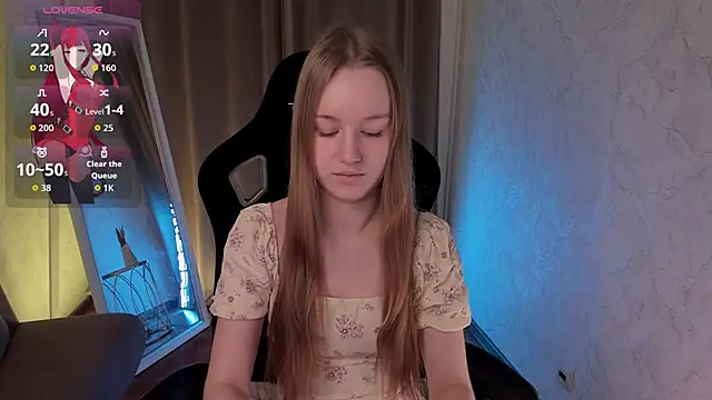 Lucy Shaw online show from 11/20/25, 07:08