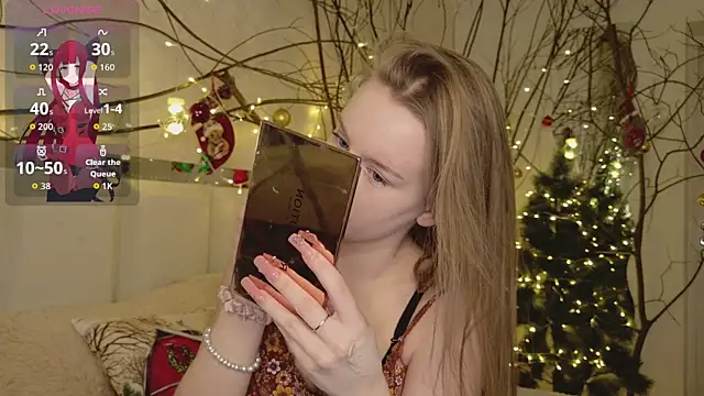 Lucy Shaw online show from 12/18/25, 09:15