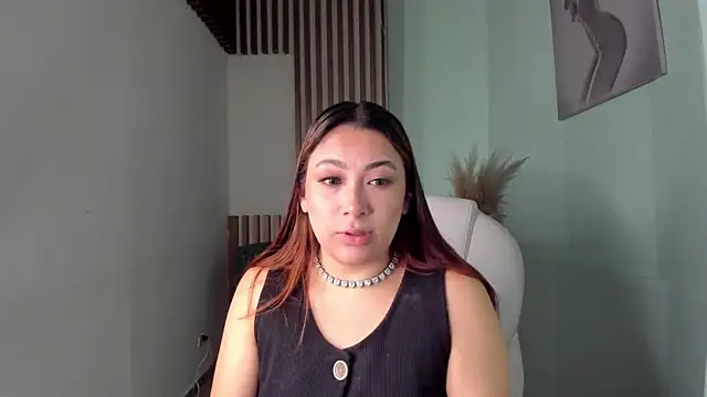 Snapshot of MacarenaRosse chatting on 10/09/25, 08:18 MacarenaRosse online show from 10/09/25, 08:18