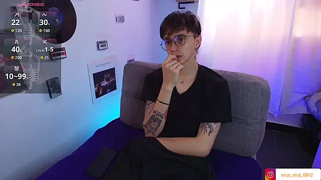 Snapshot of Nick_Bangover_ chatting on 09/16/25, 06:53 Nick Bangover online show from 09/16/25, 06:53