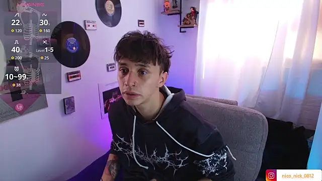 Snapshot of Nick_Bangover_ chatting on 10/10/25, 06:07 Nick Bangover online show from 10/10/25, 06:07