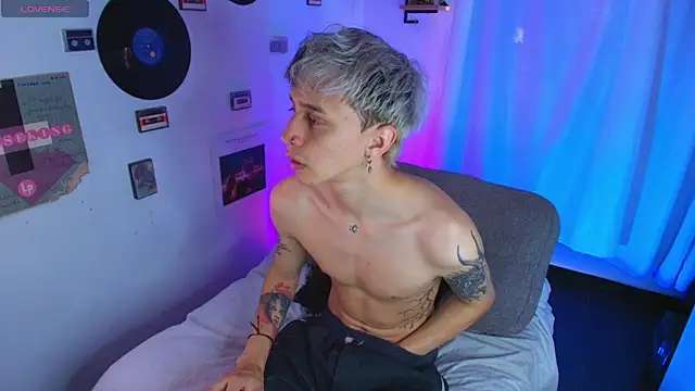 Nick Bangover  online show from 02/06/26, 05:16