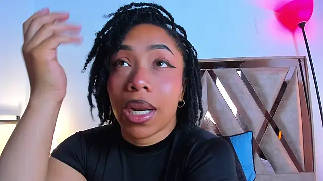 Snapshot of Katy_ortiiz chatting on 02/25/26, 11:42 Katy ortiiz online show from 02/25/26, 11:42