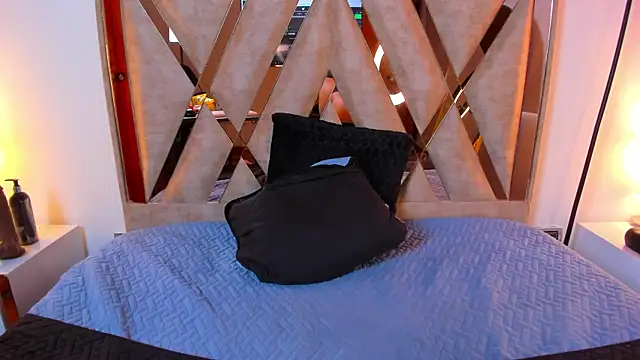 Katy ortiiz online show from 04/21/26, 12:11