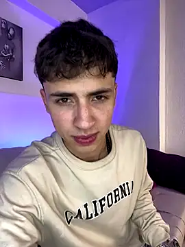 AdrianRinaldi online show from 09/15/25, 09:48