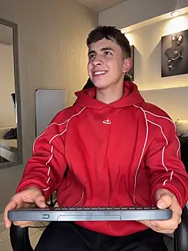 AdrianRinaldi online show from 04/08/26, 08:09