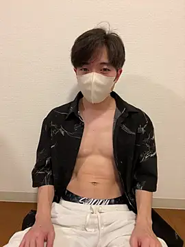 Yuma0718 online show from 02/15/26, 09:30