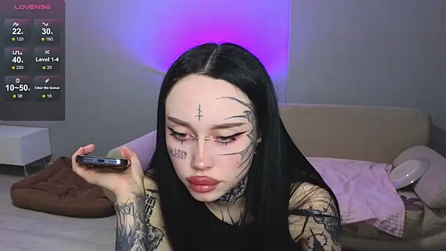 Somniyaa online show from 04/19/26, 03:55